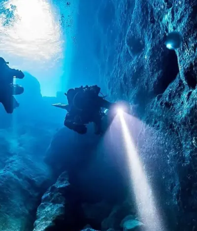 Powerful Underwater Flashlight, furniture and interior, lighting ad in Riga 6