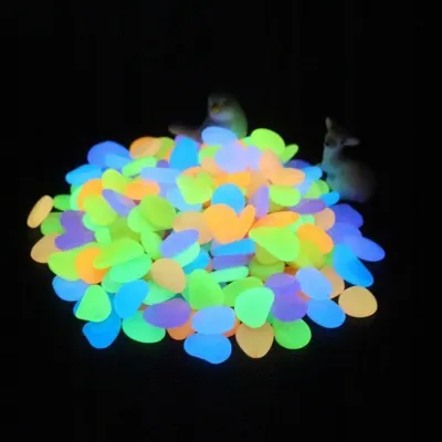 100 glow-in-the-dark stones for aquariums and gardens—charge in the sun,  animal feed, products and services ad in Riga 3