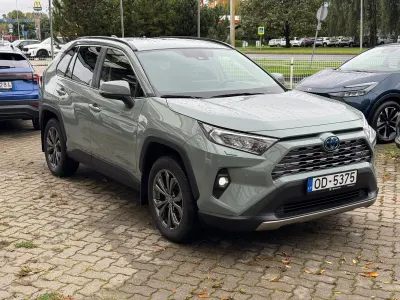 Pārdodu Toyota RAV4 Hibrīds, vieglie auto sludinājums Rīgā 1