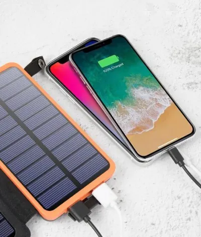 Power banka 10000mAh ar saules baterijām pārnēsājams āra lādētājs