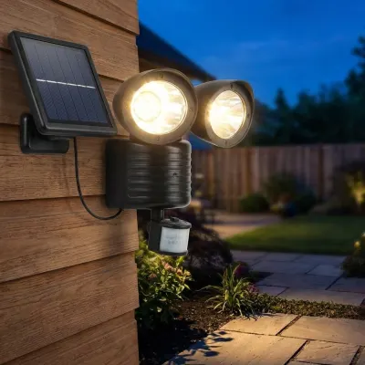 LED Floodlight with Motion Sensor and Solar Panels, furniture and interior, lighting ad in Riga 1