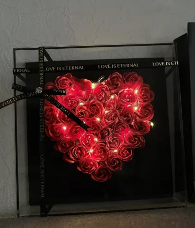 Red Rose Heart with LED Lighting, 29x29 cm, Gift for a Woman, furniture and interior, lighting ad in Riga 3