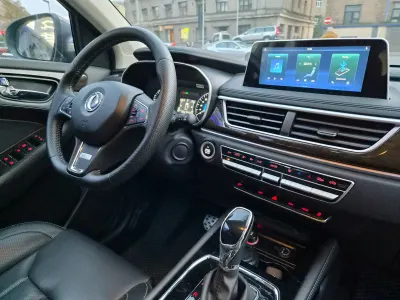 DFSK Fengon 580 INTELLIGENT — 7 мест, 1,5 Turbo, 146 ZS, 620 км, легковые автомобили ad в Центре Риги 5