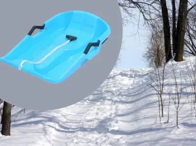 Children's plastic sleds with a backrest and brakes, winter, toys ad in Riga 9