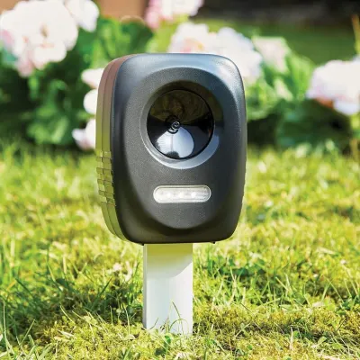 Rechargeable Dog Repeller, 25–40 kHz, 5 m, LED Flashlight, 3.7 V,  animal feed, products and services ad in Riga 3