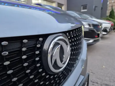 DFSK Fengon 580 INTELLIGENT — 7 мест, 1,5 Turbo, 146 ZS, 620 км, легковые автомобили ad в Центре Риги 4