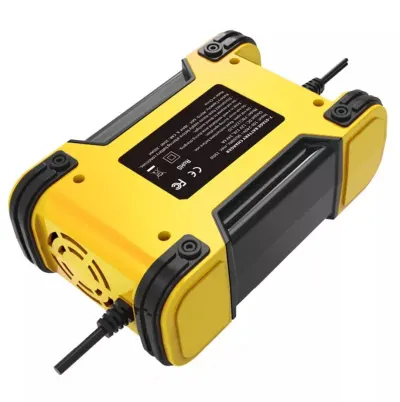 Automatic battery charger, 12 V/12 A and 24 V/6 A, 6–200 Ah, car spare parts ad in Riga 6