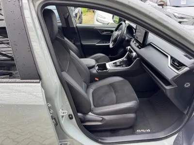 Pārdodu Toyota RAV4 Hibrīds, vieglie auto sludinājums Rīgā 6