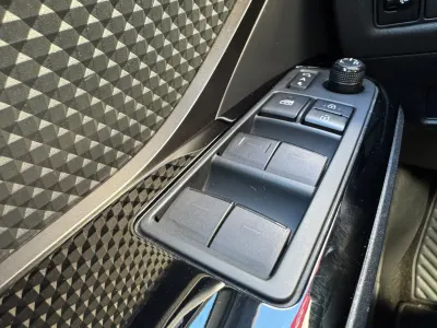 Pārdodu Toyota C-HR, vieglie auto sludinājums Rīgā 14