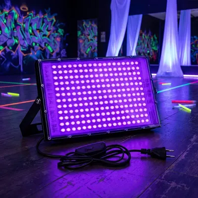 UV LED prožektors 200W, 144 čipi, IP65, 395-400nm, ballītēm un āra, mēbeles un interjers, apgaismojums sludinājums Rīgā 1