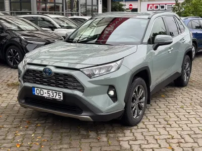 Pārdodu Toyota RAV4 Hibrīds, vieglie auto sludinājums Rīgā 2