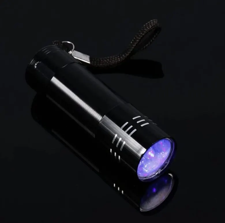 UV Flashlight with 9 LEDs, Ultraviolet Light, Portable Sports Accessory, sports activities, equipment, accessories ad in Riga 1