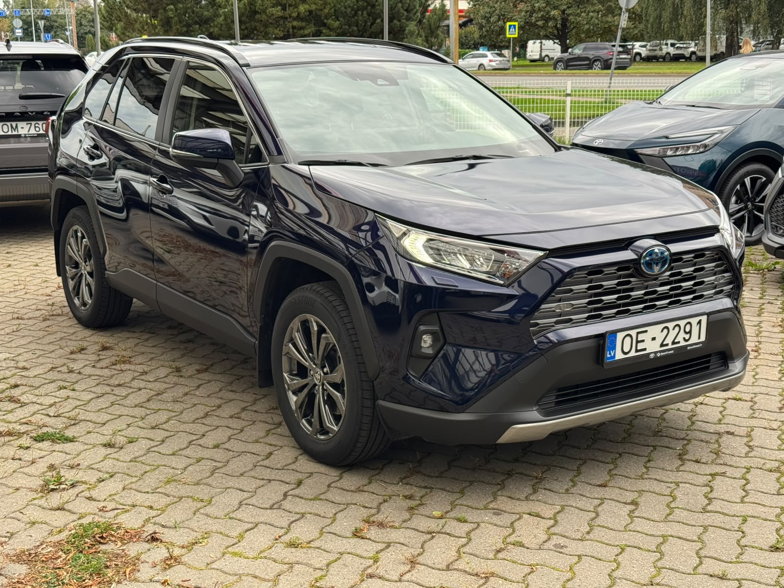 TOYOTA RAV4
